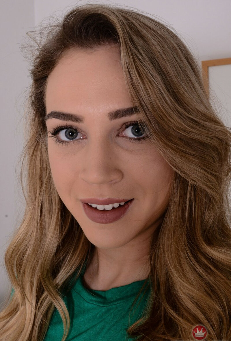 Кристина, 24 года, 2 размер груди